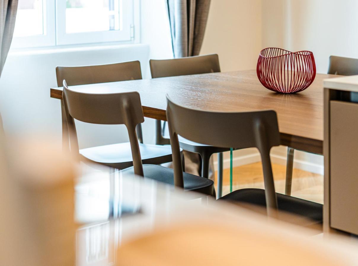 La Dolce Vita Luxury Apartment Рим Екстериор снимка
